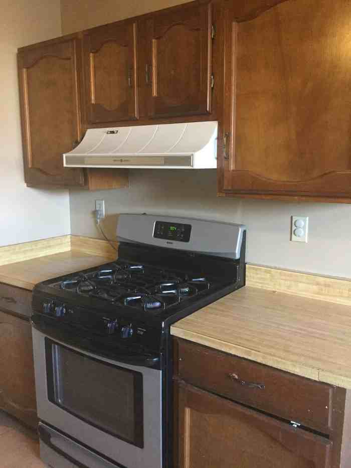 2221 Meadow View Pl NW - Photo 3 of 14