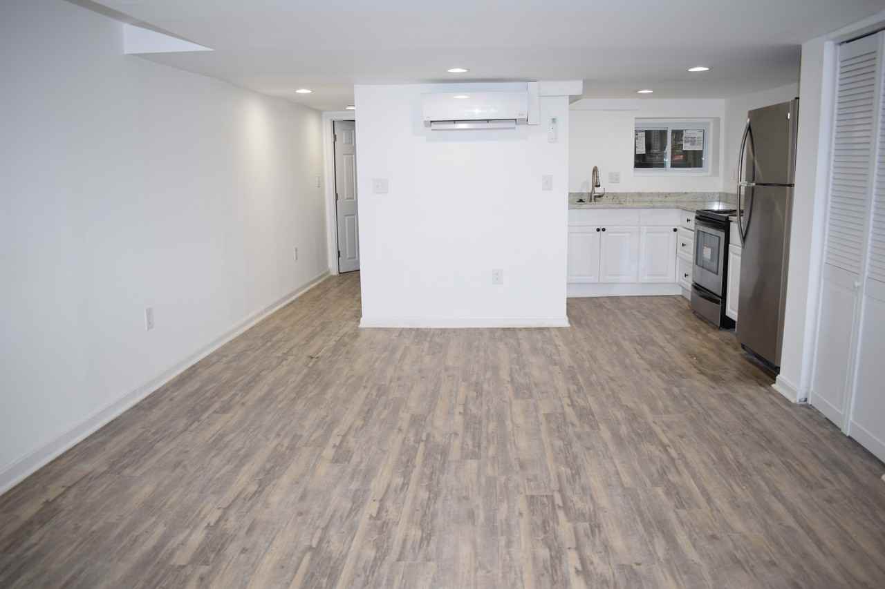 952 Shepherd Street Northwest #B1 - Photo 2 of 15