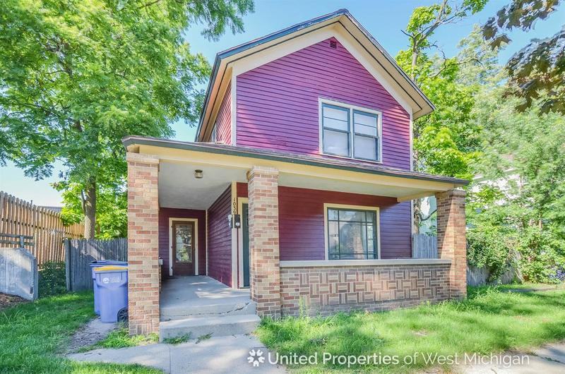 1039 Baldwin St SE #1