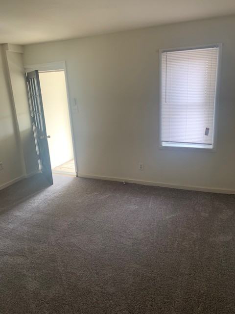 907 Green St #907 - Photo 3 of 18