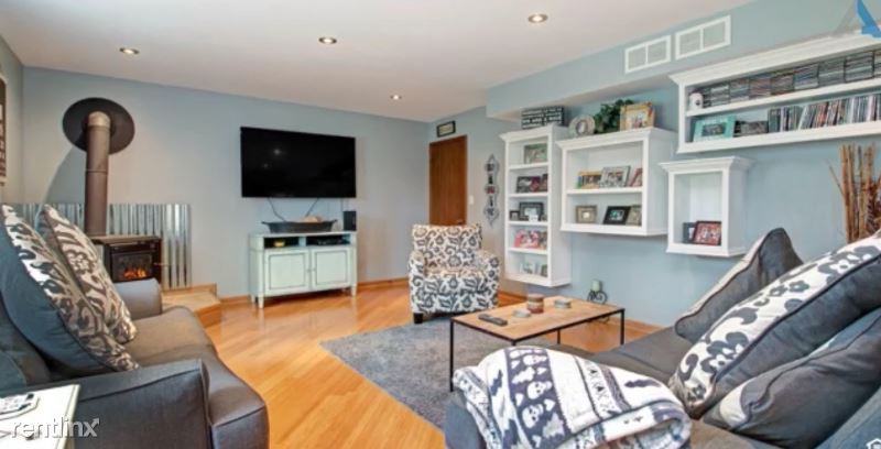 25546 S Pinewood Ln - Photo 3 of 12