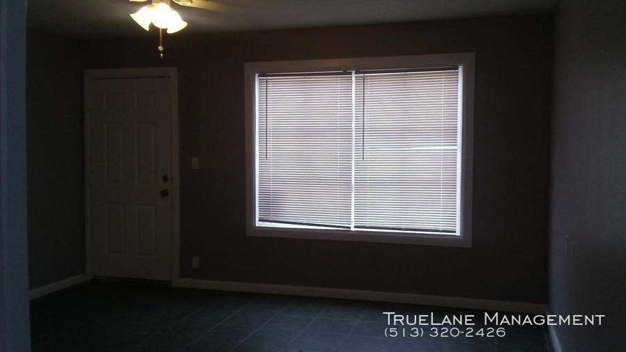 2937 Hyannis Dr - Photo 2 of 12