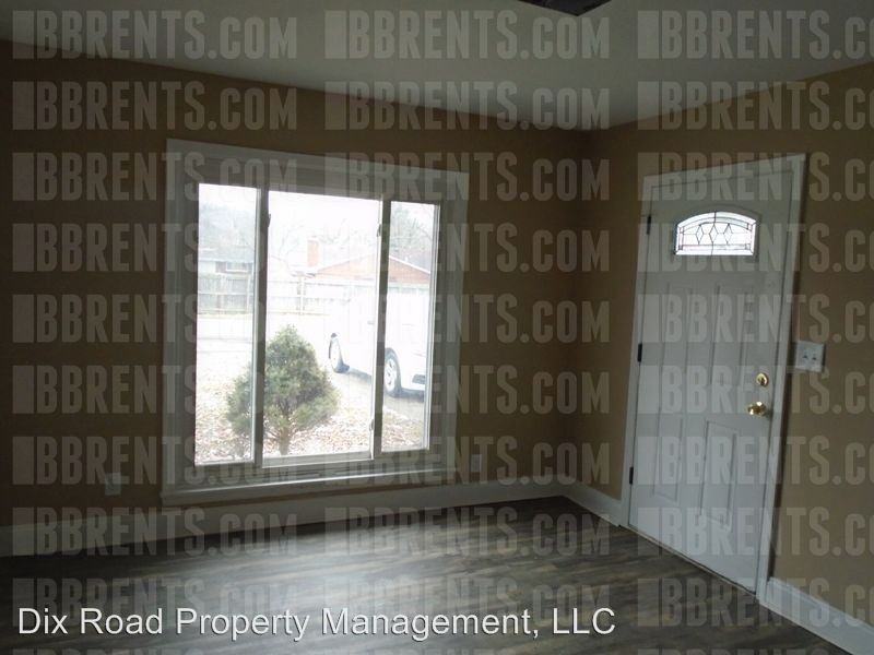 4533 Lamme Rd - Photo 2 of 12