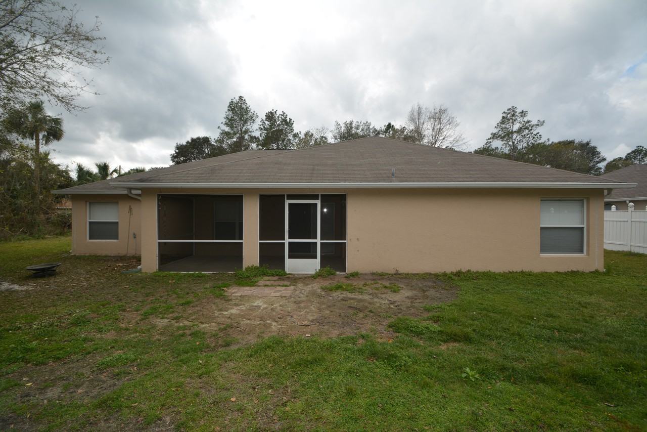 4 Wheeldon Ln - Photo 3 of 23