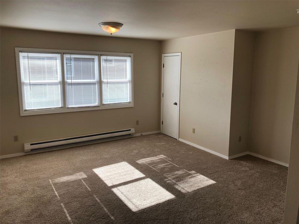 11224 Kline St SW - Photo 3 of 16