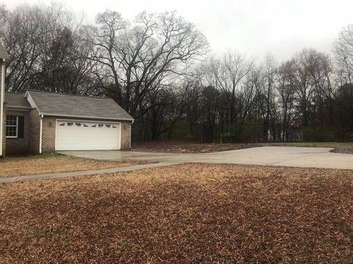 140 Briarfield Road - Photo 2 of 27