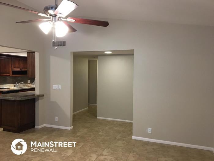 510 E Marco Polo Rd - Photo 3 of 18