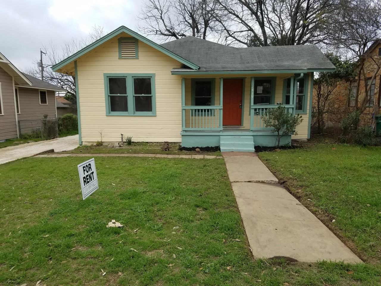 1410 Santa Monica - Photo 2 of 11