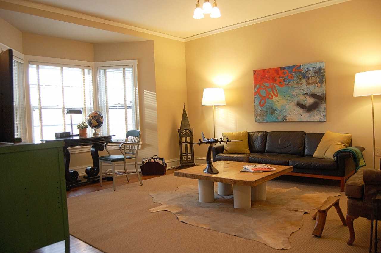 3817 N Walnut St #2B - Photo 2 of 15