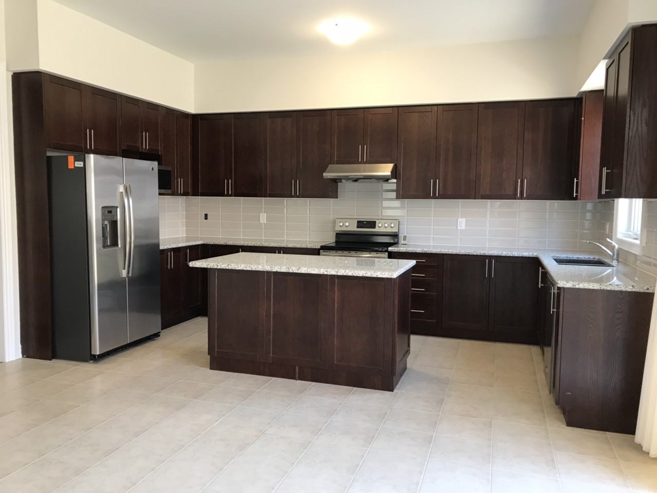 128 Alamo Heights Dr - Photo 2 of 8