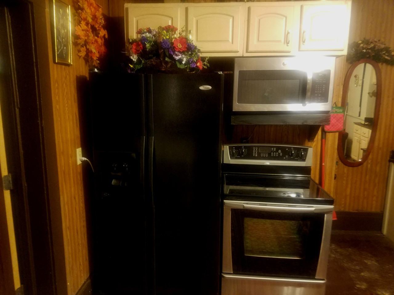 7467 W Frontage Rd - Photo 3 of 30