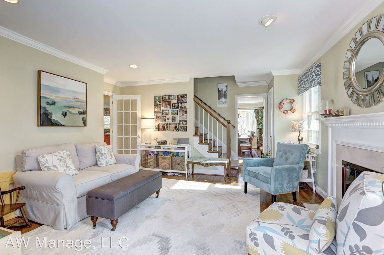 10005 Big Rock Rd - Photo 3 of 33