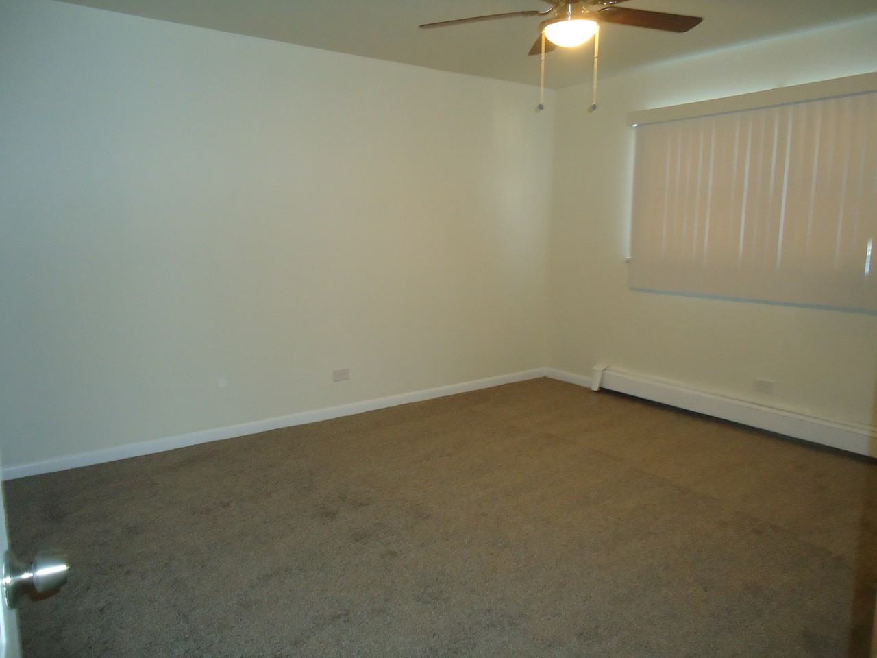 7323 W 79th St #C1 - Photo 3 of 5
