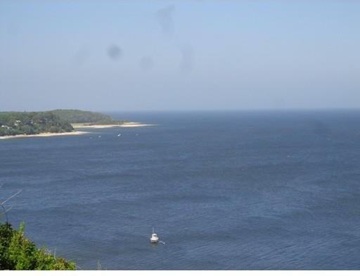 18 Coastline Dr - Photo 3 of 25