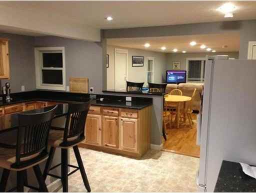 56 Phillips Ct #56 - Photo 3 of 12