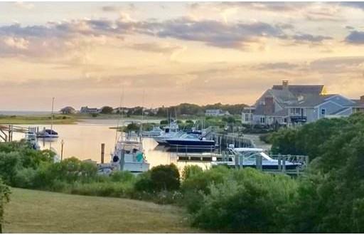 21 Davis Neck Rd - Photo 2 of 2