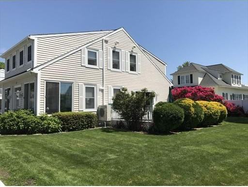 77 Grand Ave - Photo 2 of 19