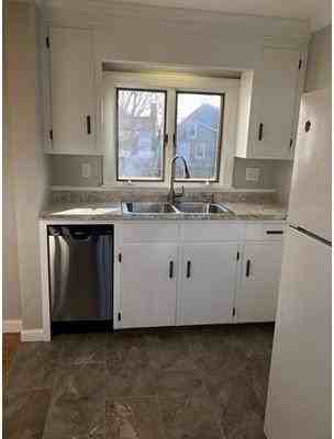 41 West St - Photo 3 of 26