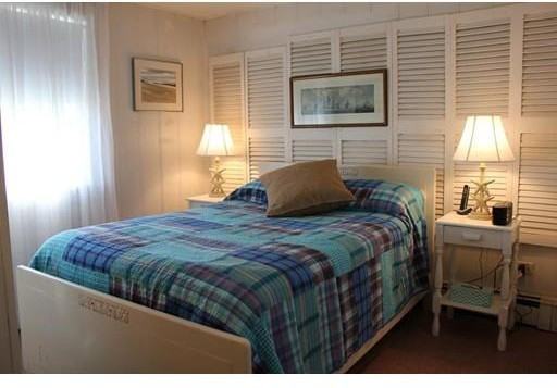 477 Ocean St - Photo 3 of 12