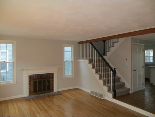 127 Wellman Ave 127 - Photo 2 of 22