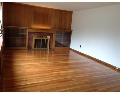 52 Sprague St 52 - Photo 3 of 15