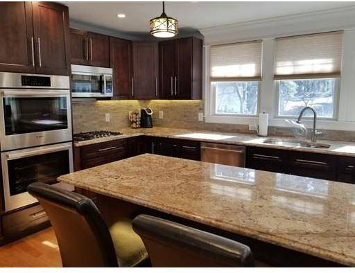 8 Dudley St - Photo 2 of 18