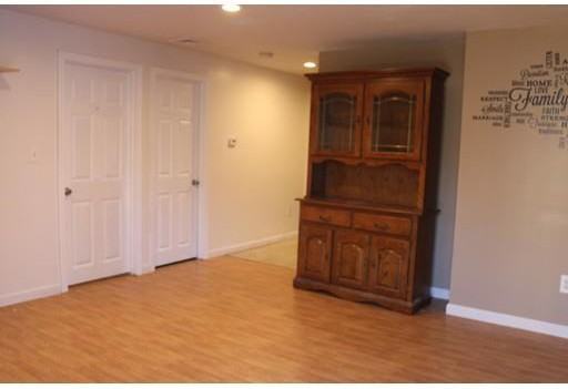 555 Temple St 2 - Photo 3 of 11