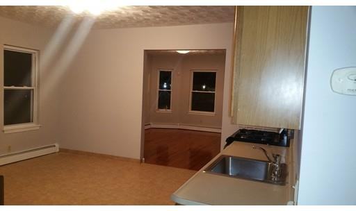 117 Swan St 1 - Photo 2 of 13