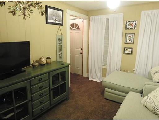 53 1/2 Grove St - Photo 3 of 13