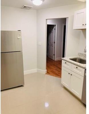 72 Fairmont Ave #2 - Photo 3 of 10