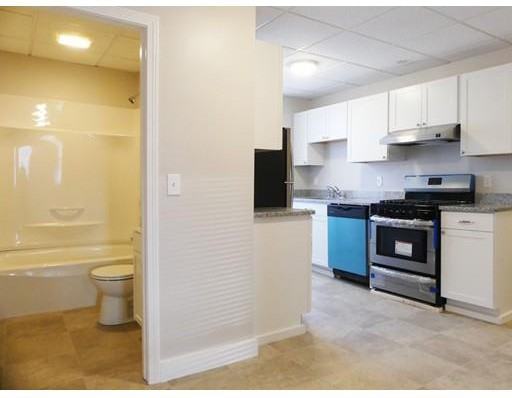 44 Oakland Ave 1B - Photo 2 of 14