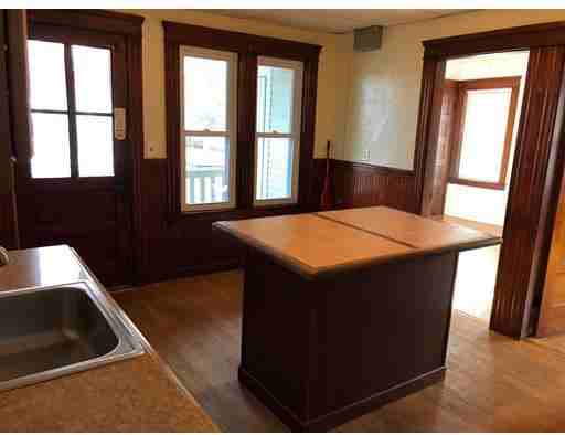 122 N Quinsigamond Ave 2 - Photo 3 of 5