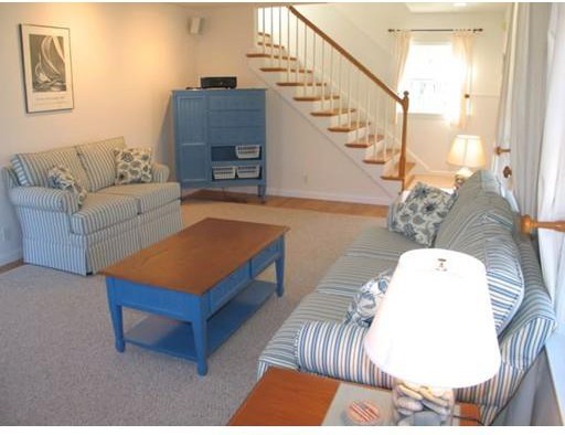 196 Vineyard Meadow Farms Rd 130 - Photo 3 of 9