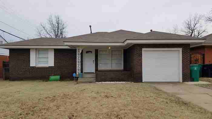 3848 Northwest 31st Street - Photo 2 of 21