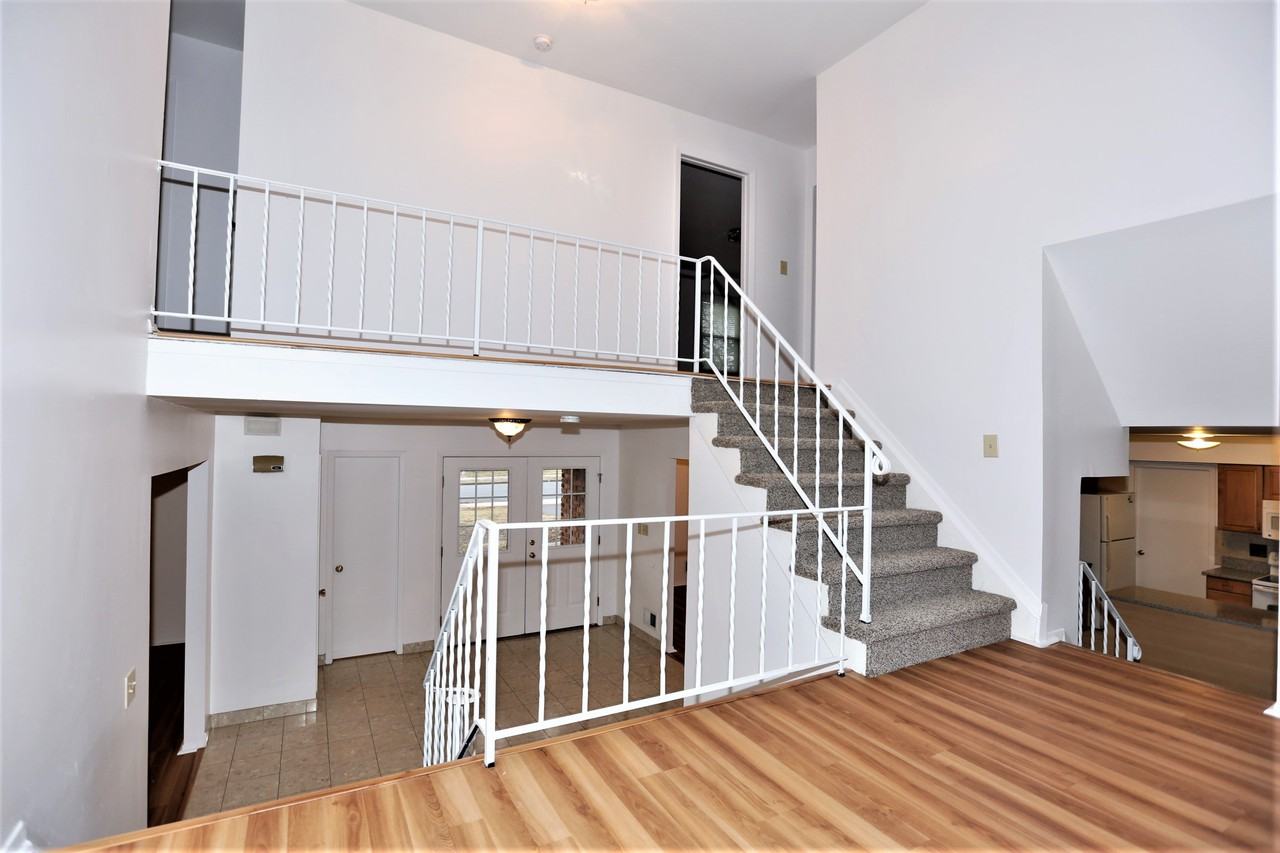143 Parker Rd - Photo 2 of 25