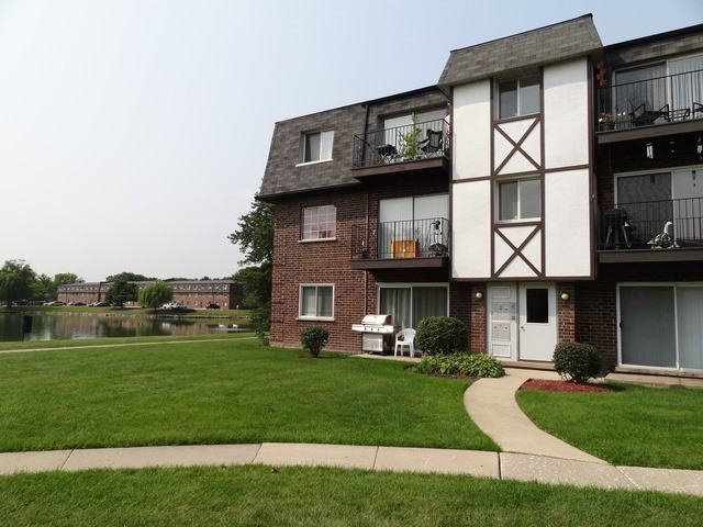 9461 Bay Colony Dr #3N