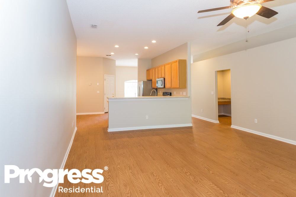 873 Pine Moss Rd - Photo 3 of 15