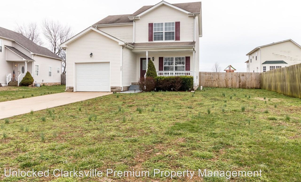 202 Alysheba Ct - Photo 2 of 17