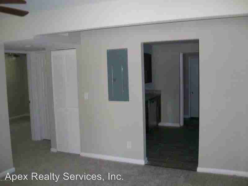 1868 Doyon Ct - Photo 2 of 9