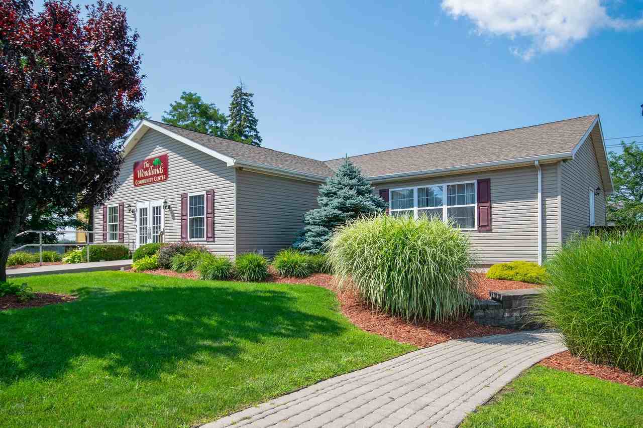 132 Elmhurst Dr - Photo 3 of 20