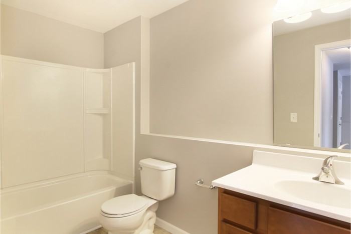 1000 Pinewood Drive - Photo 2 of 17