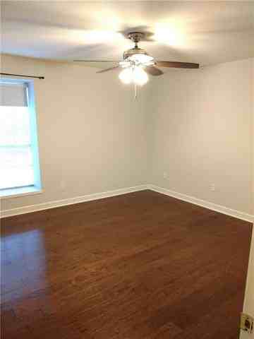 835 Louisiana Ave - Photo 3 of 12