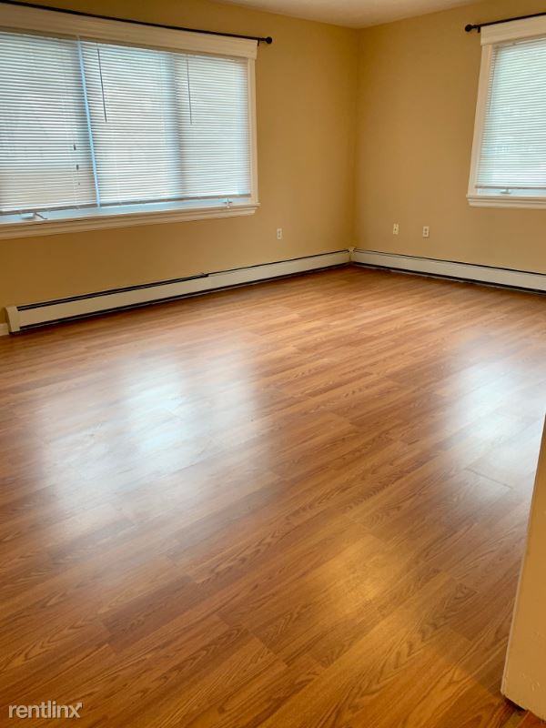 185 Chapel St - Photo 3 of 12