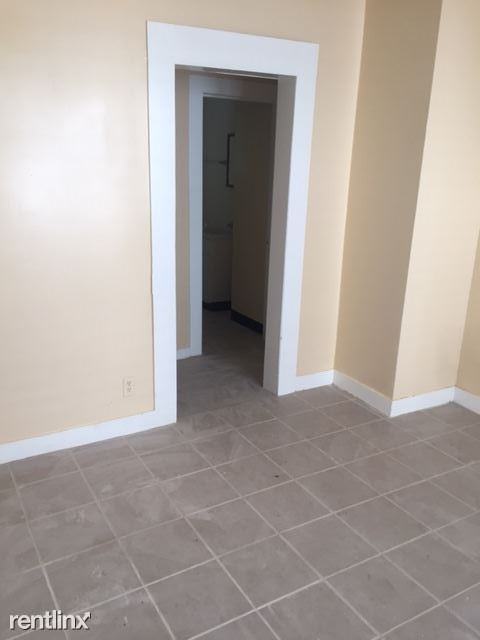 13 Lander St - Photo 2 of 6