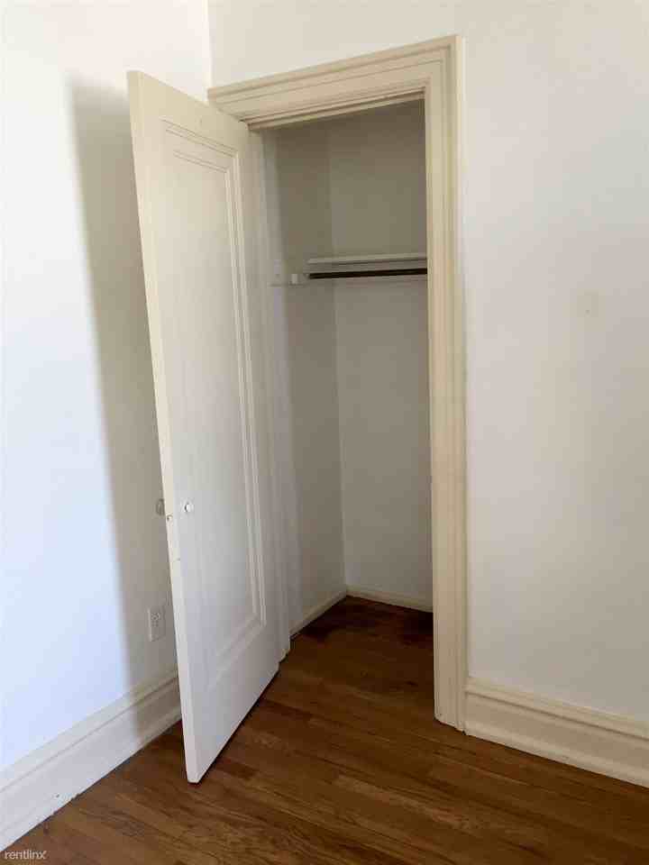 7211 Lanham Ave #7209 - Photo 3 of 14