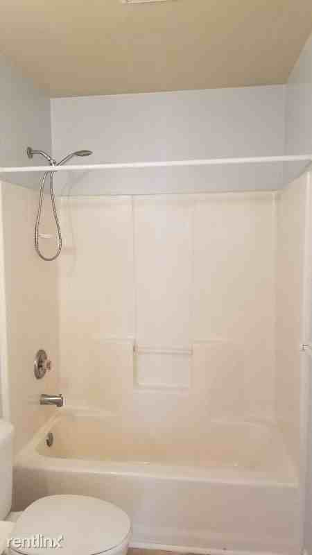 9855 Sylvan Turn - Photo 3 of 10