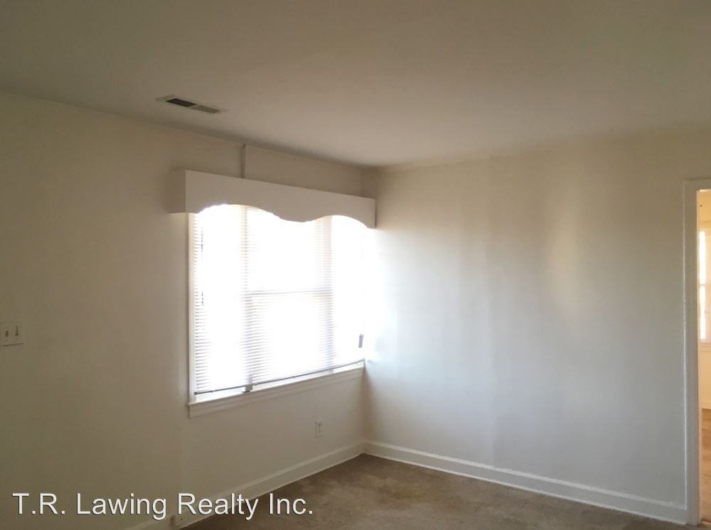 2012 Double Oaks Rd - Photo 3 of 11