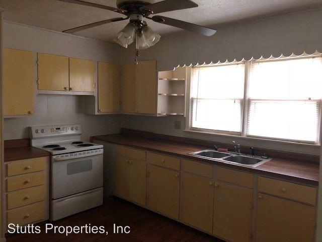 322 S Fulton St - Photo 2 of 12