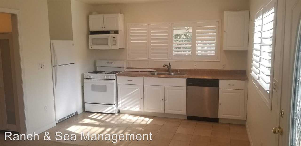 3267 Bernardo Lane - Photo 3 of 14