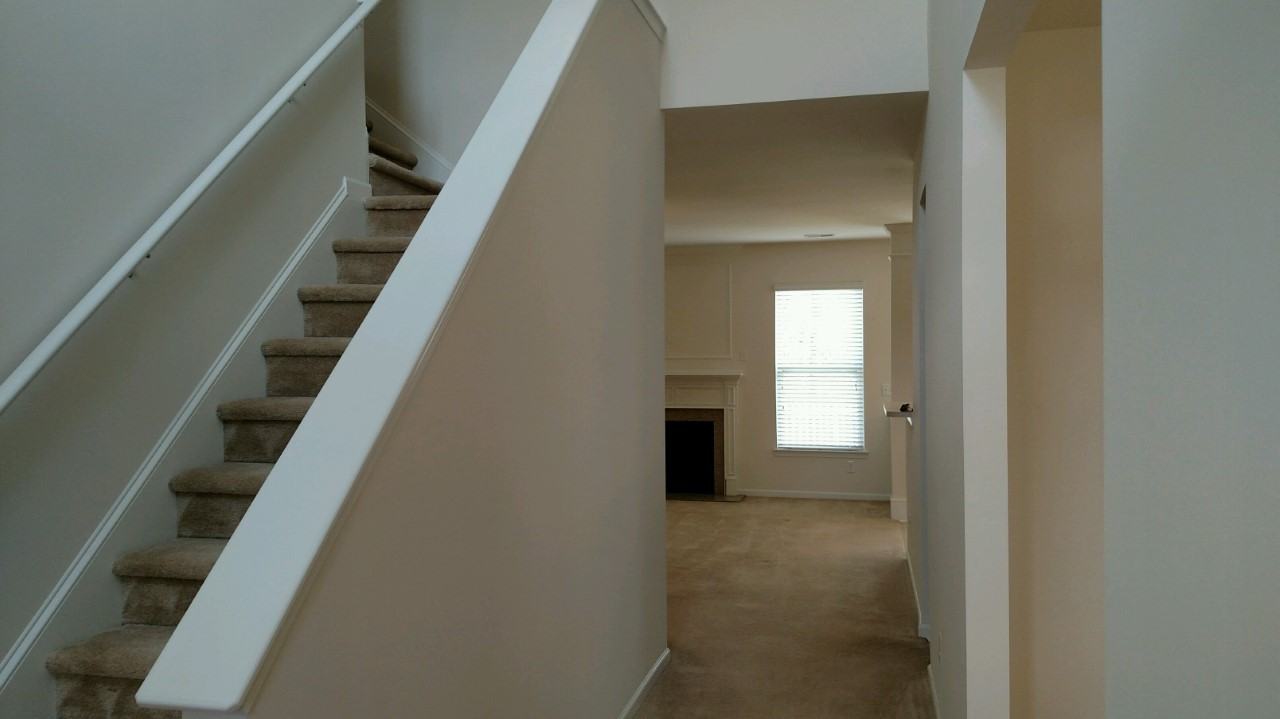 3336 Streamside Dr - Photo 3 of 13